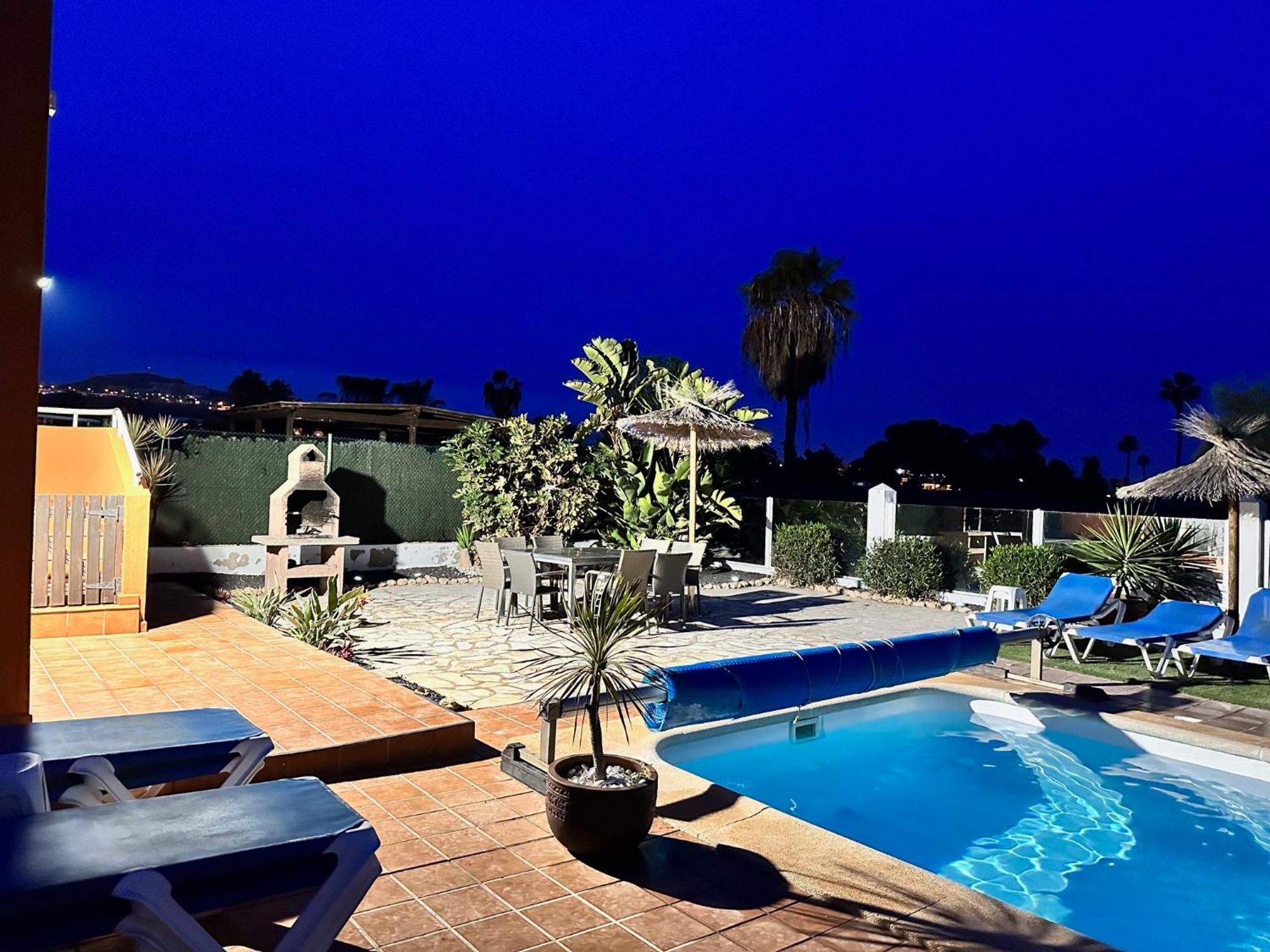 Casa Piedra, Luxury Family Front Line Golf, Hot Tub,Pool Table, 8 Pers, Caleta De Fuste Villa Bagian luar foto