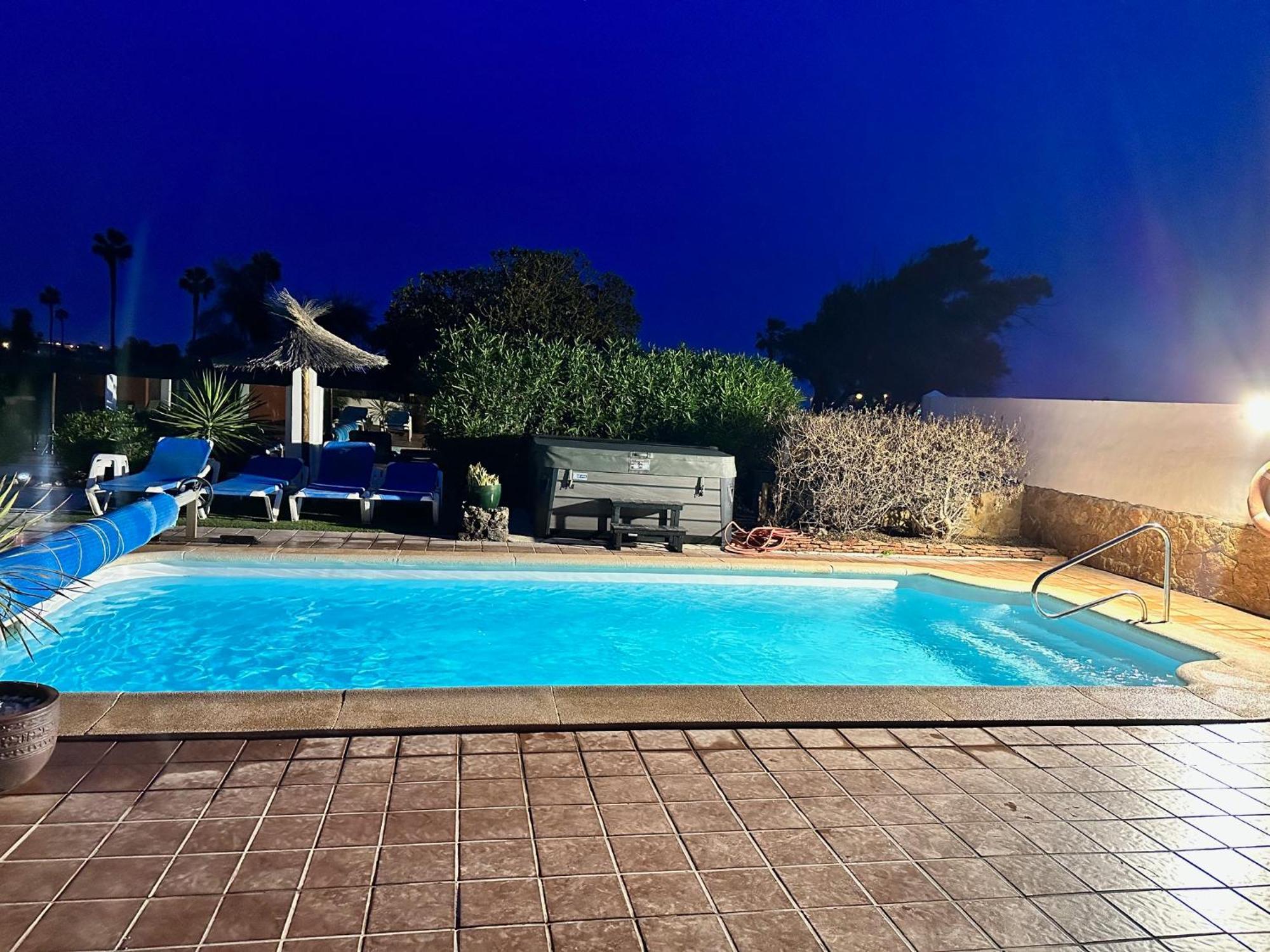 Casa Piedra, Luxury Family Front Line Golf, Hot Tub,Pool Table, 8 Pers, Caleta De Fuste Villa Bagian luar foto