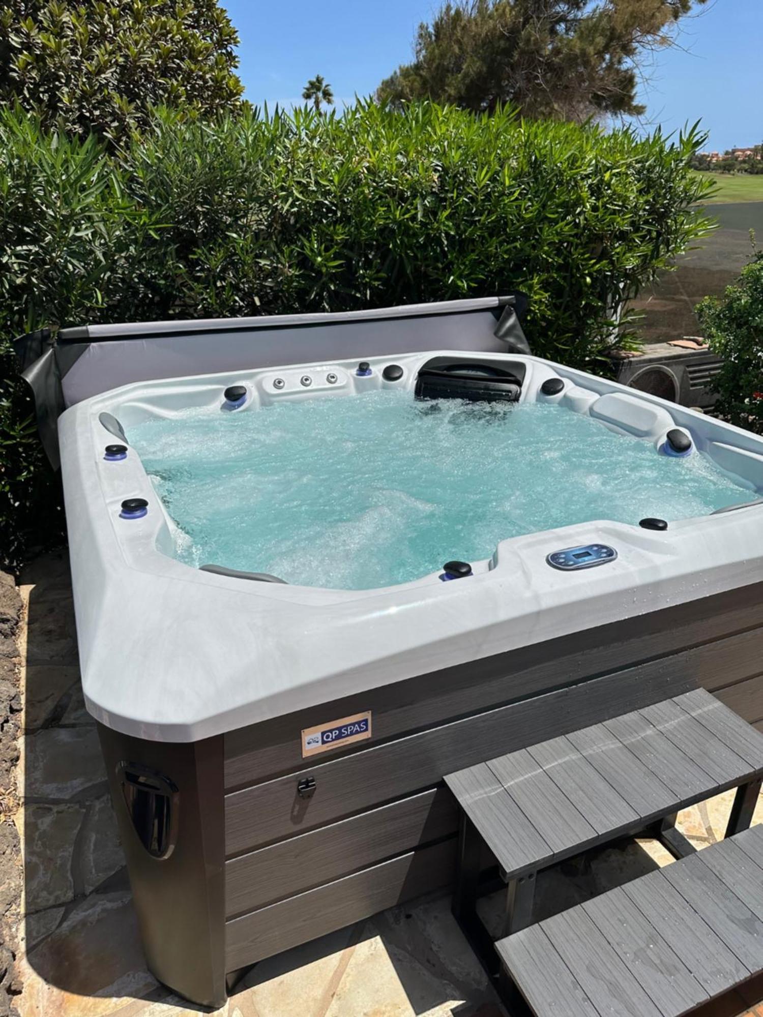 Casa Piedra, Luxury Family Front Line Golf, Hot Tub,Pool Table, 8 Pers, Caleta De Fuste Villa Bagian luar foto